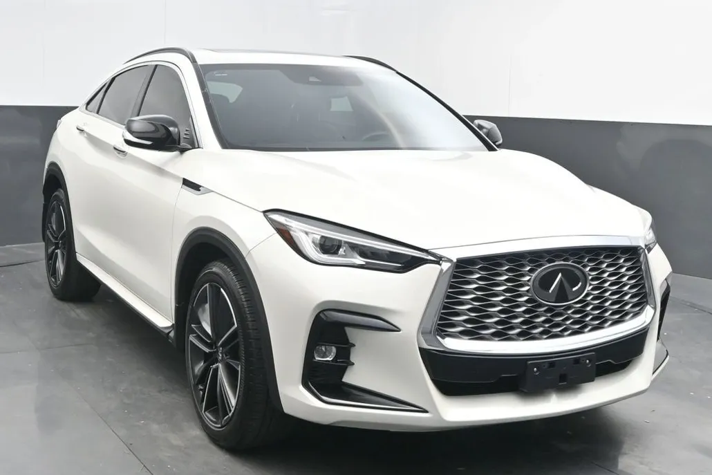 2022 Infiniti QX55 Luxe photo 1