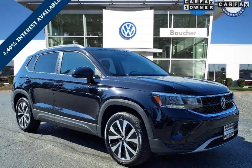 2023 Volkswagen Taos SE photo 1