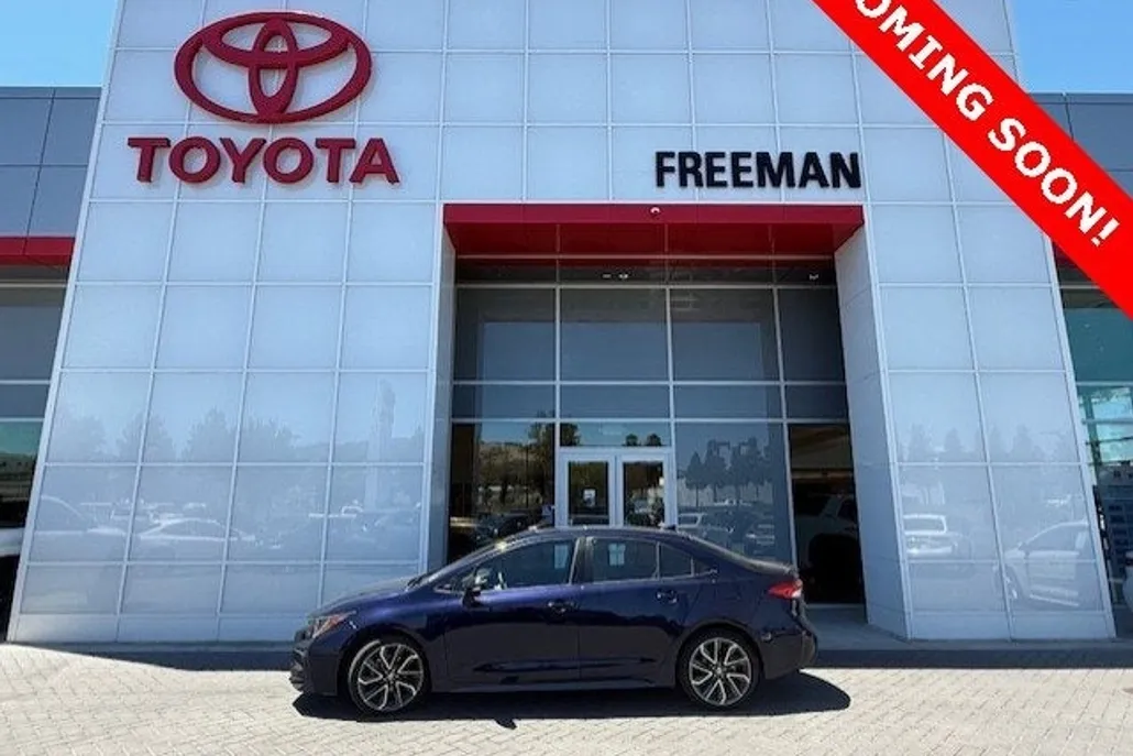 2022 Toyota Corolla SE photo 1