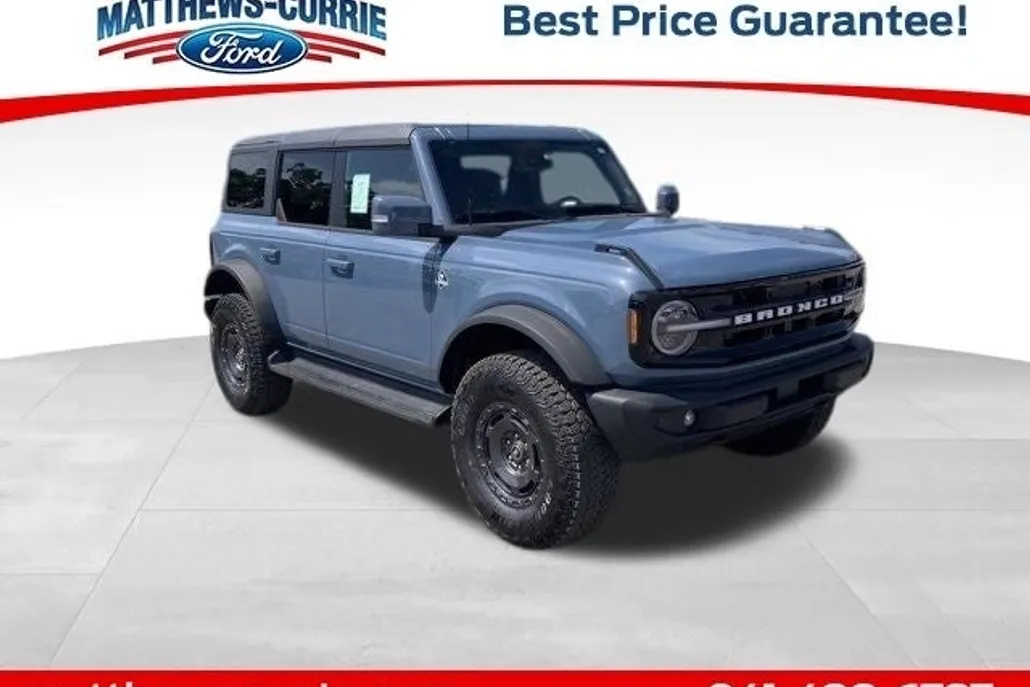 2025 Ford Bronco Outer Banks photo 1