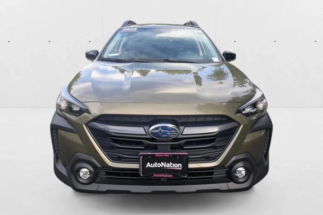 2025 Subaru Outback Premium photo 1