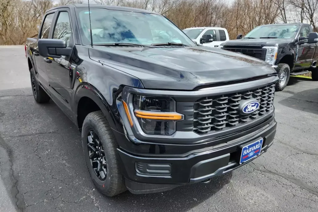 2025 Ford F-150 STX photo 1