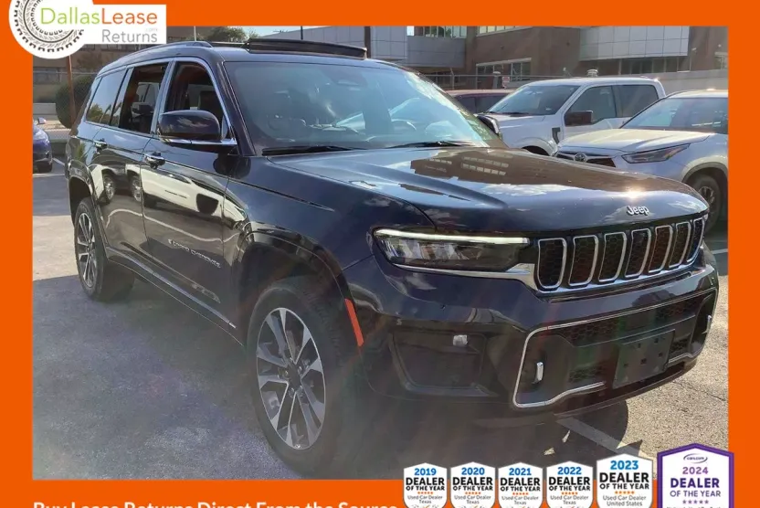 2022 Jeep Grand Cherokee Overland photo 1