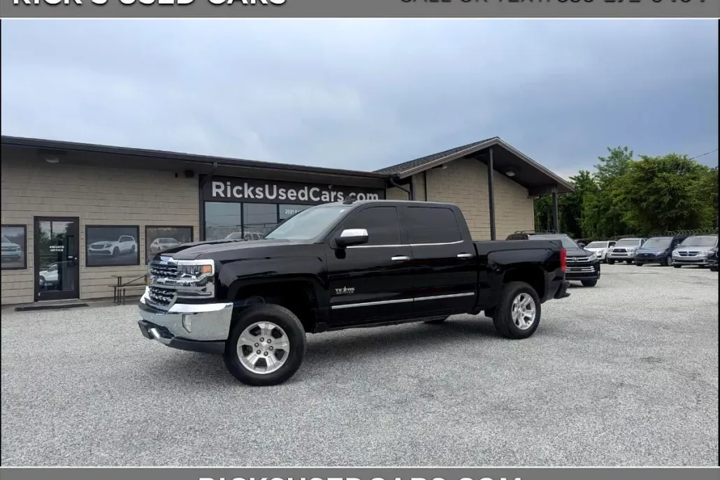 2018 Chevrolet Silverado 1500 LTZ photo 1
