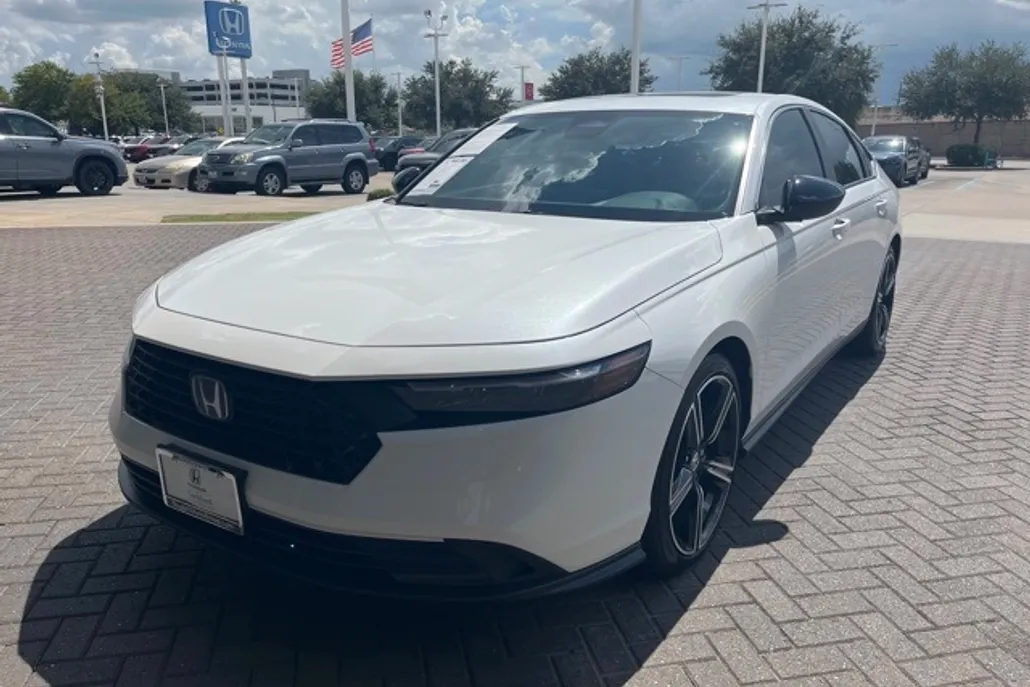 2025 Honda Accord Hybrid Sport photo 1