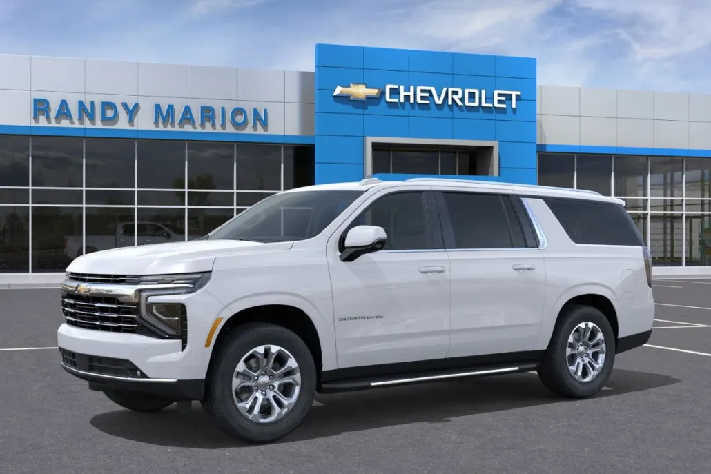 2026 Chevrolet Suburban LT photo 1