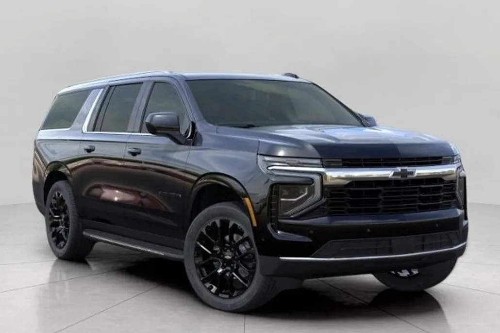 2025 Chevrolet Suburban LS photo 1