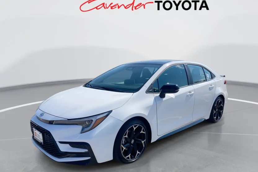 2025 Toyota Corolla SE photo 1