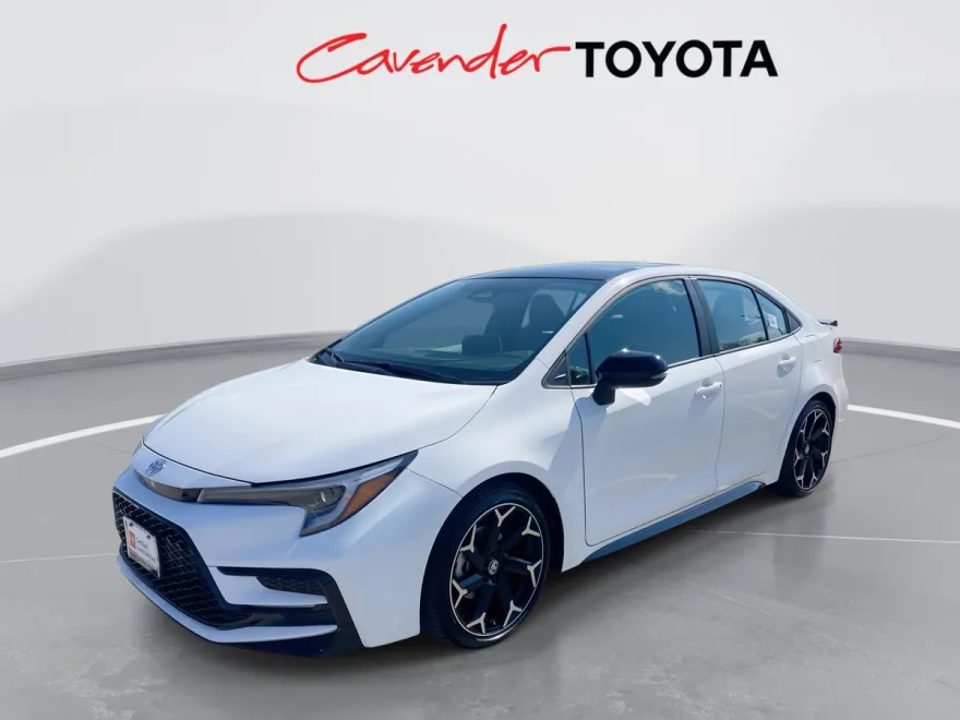 2025 Toyota Corolla SE photo 1