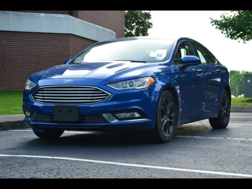 2018 Ford Fusion SE photo 1