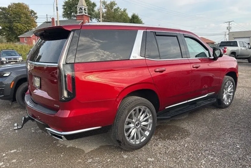 2022 Cadillac Escalade Premium Luxury photo 1