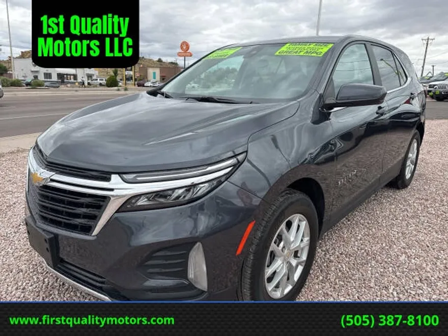 2023 Chevrolet Equinox LT photo 1
