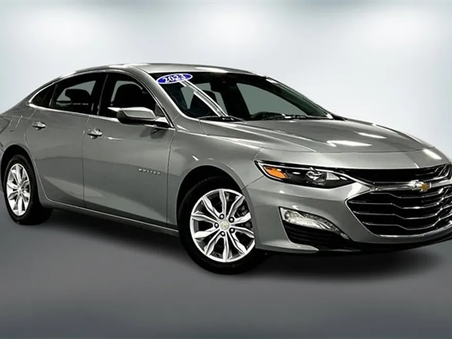 2023 Chevrolet Malibu 1LT photo 1