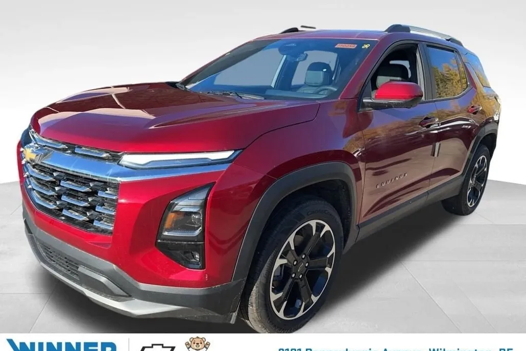 2025 Chevrolet Equinox LT photo 1