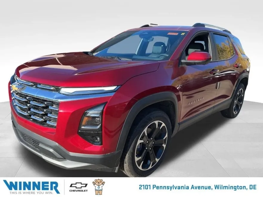 2025 Chevrolet Equinox LT photo 1