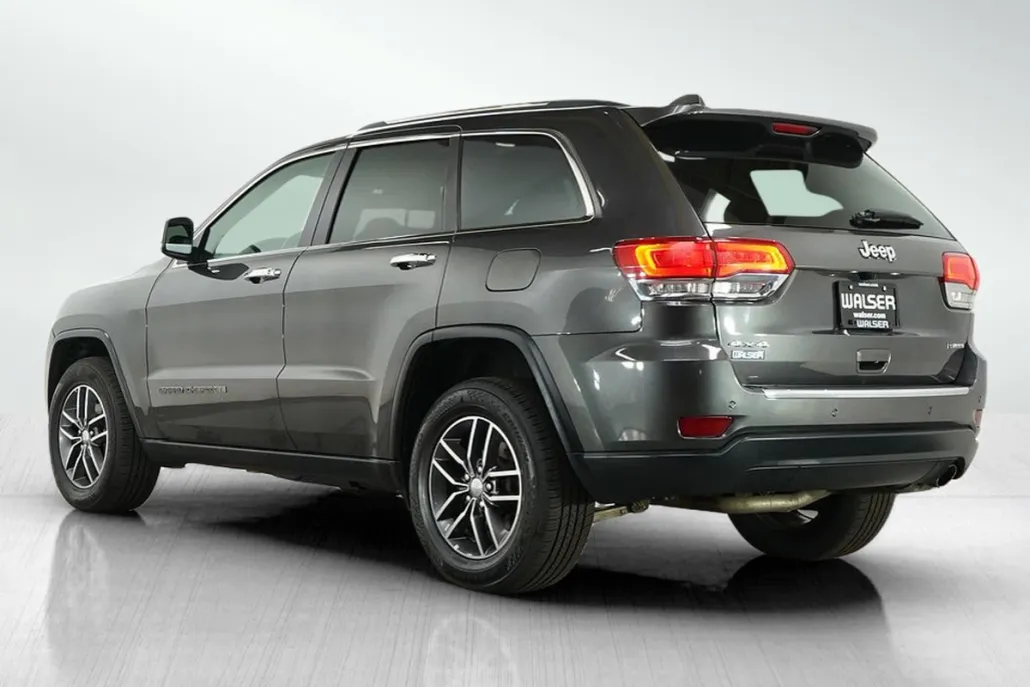 2018 Jeep Grand Cherokee Limited photo 1