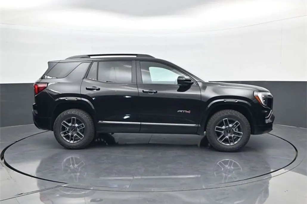 2026 Gmc Terrain AT4 photo 1