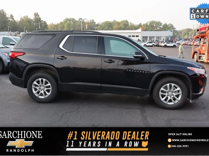 2021 Chevrolet Traverse Leather photo 1