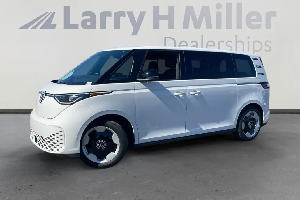2025 Volkswagen ID. Buzz Pro S photo 1
