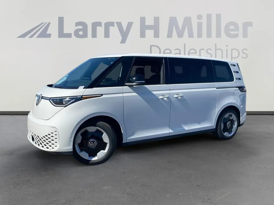 2025 Volkswagen ID. Buzz Pro S photo 1