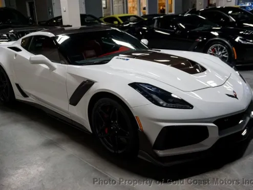 2019 Chevrolet Corvette ZR1 3ZR photo 4