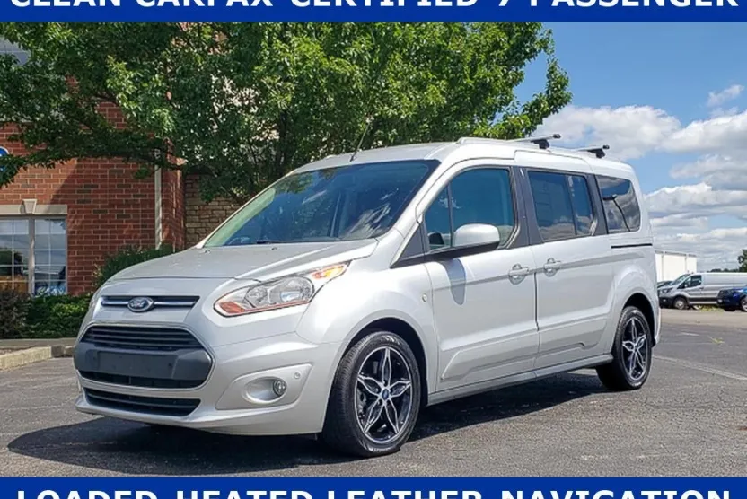 2018 Ford Transit Titanium photo 1