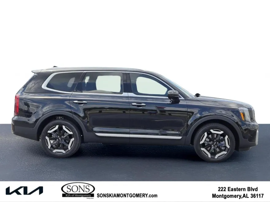 2025 Kia Telluride S photo 1