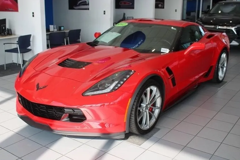 2017 Chevrolet Corvette Grand Sport 1LT photo 1