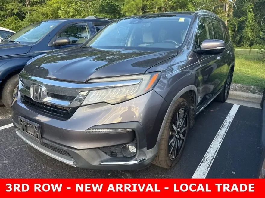 2019 Honda Pilot Touring photo 1