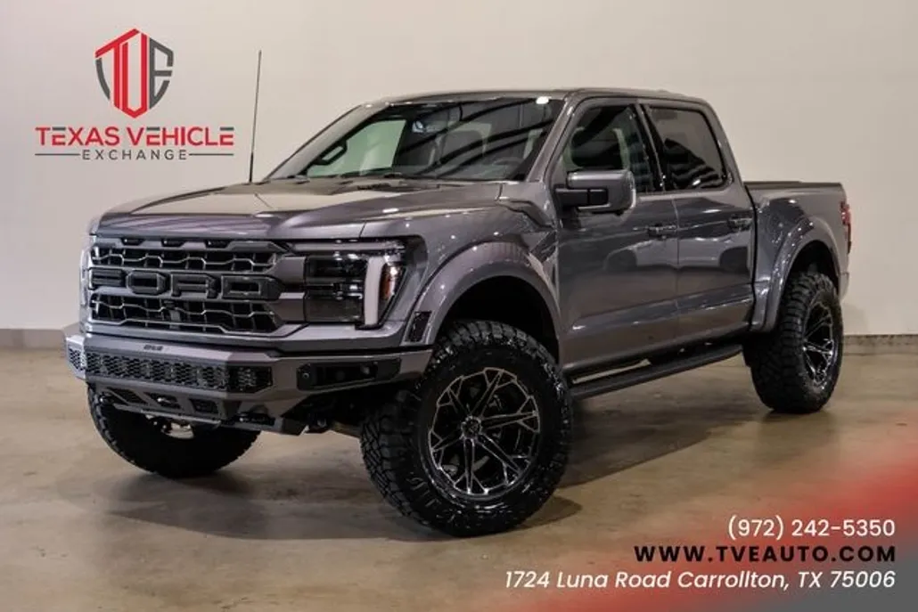 2025 Ford F-150 Raptor photo 1