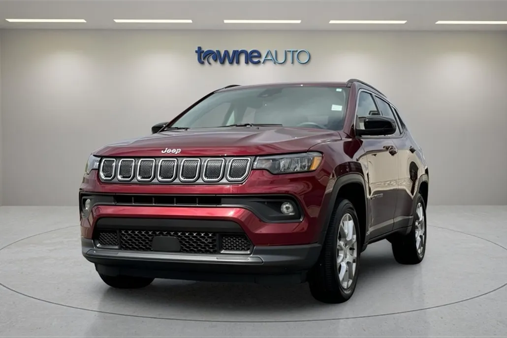 2022 Jeep Compass Latitude Lux Altitude photo 1