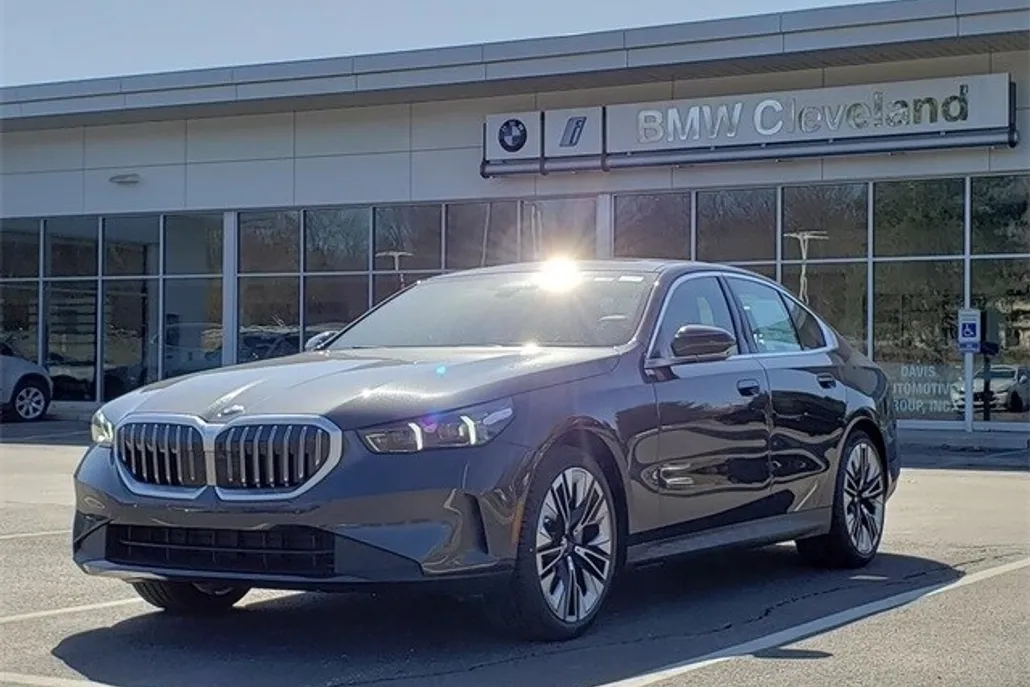 2025 Bmw 530i xDrive photo 1