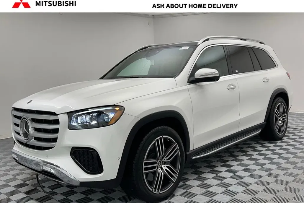 2024 Mercedes Benz GLS 450 4MATIC photo 1