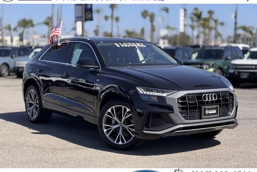 2023 Audi Q8 55 Premium Plus photo 1