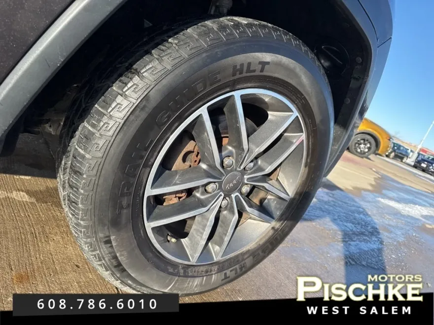 2018 Jeep Grand Cherokee Laredo E photo 7