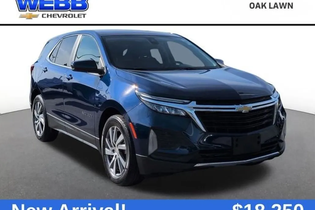 2022 Chevrolet Equinox LT photo 1