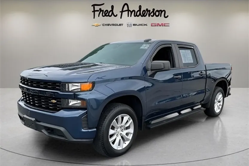 2022 Chevrolet Silverado 1500 Custom photo 1