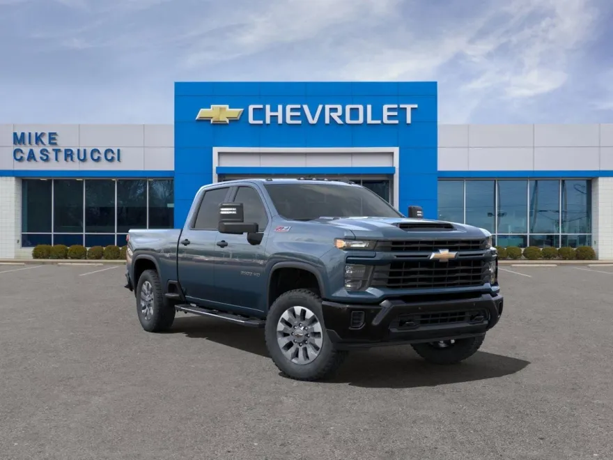 2025 Chevrolet Silverado 2500HD Custom photo 1