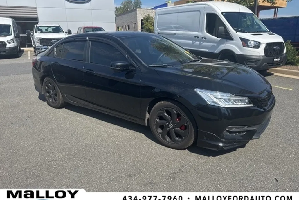 2016 Honda Accord EX photo 1