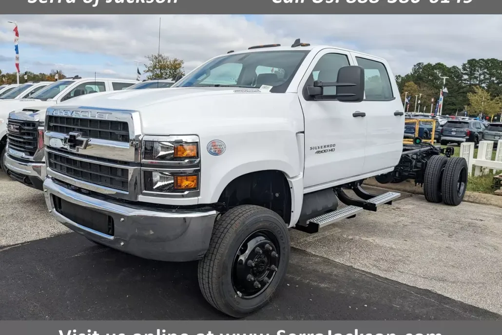 2024 Chevrolet Silverado 4500HD Work Truck photo 1