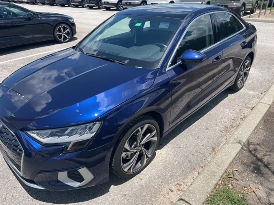 2022 Audi A3 40 Premium photo 1
