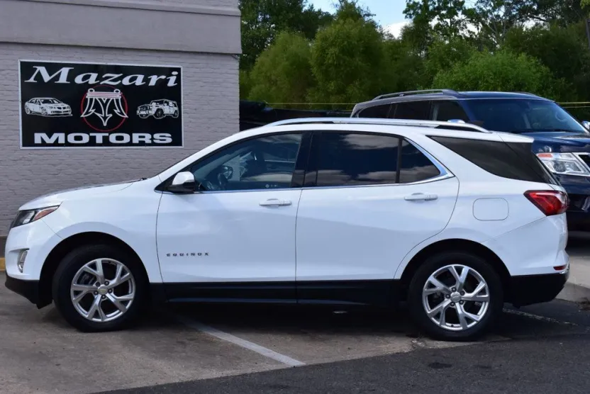 2018 Chevrolet Equinox photo 1