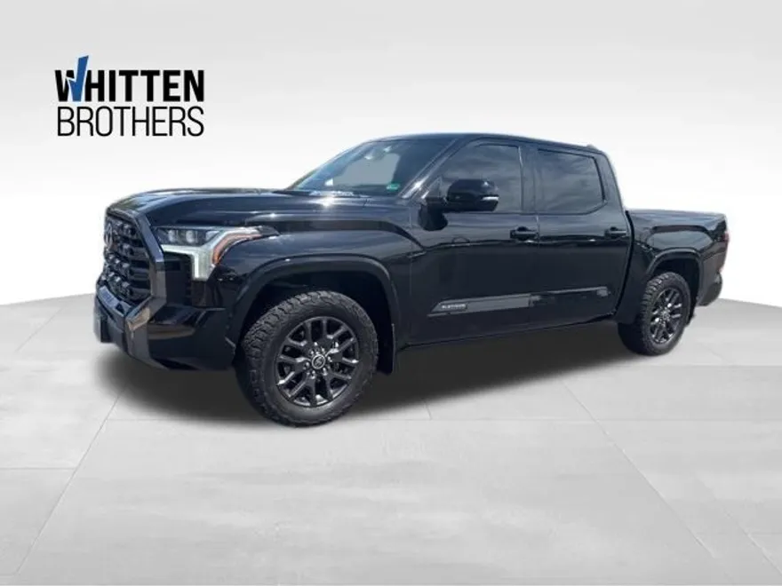 2023 Toyota Tundra Platinum photo 1