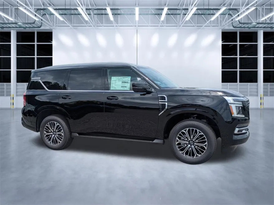 2025 Nissan Armada SL photo 1
