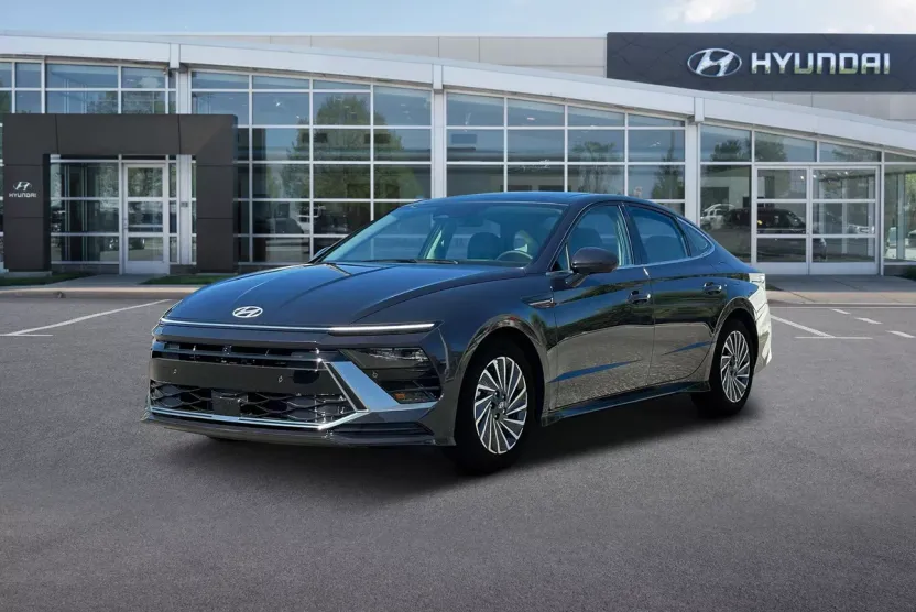 2025 Hyundai Sonata Hybrid Limited photo 1