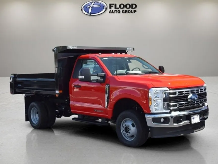 2024 Ford F-350 XL photo 1