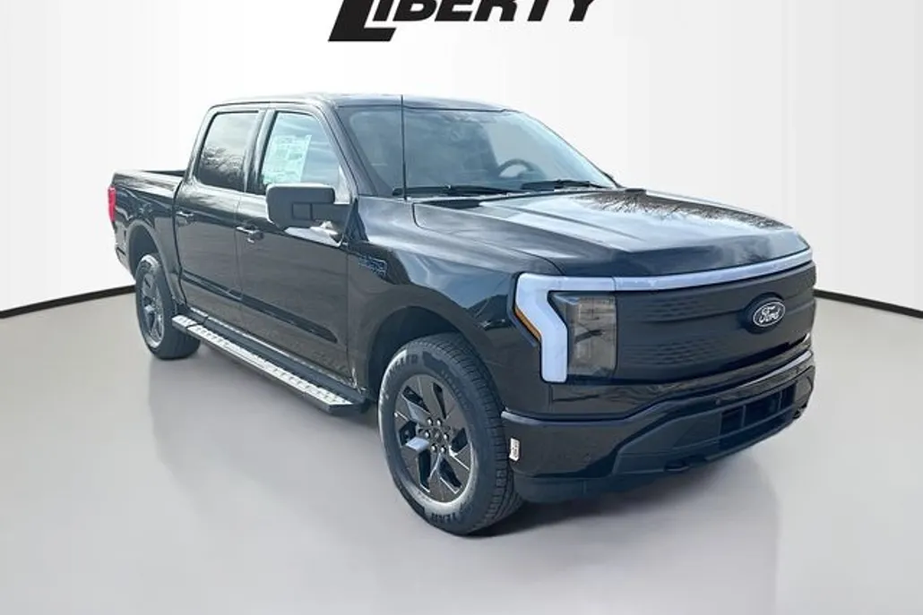 2025 Ford F-150 Lightning photo 1