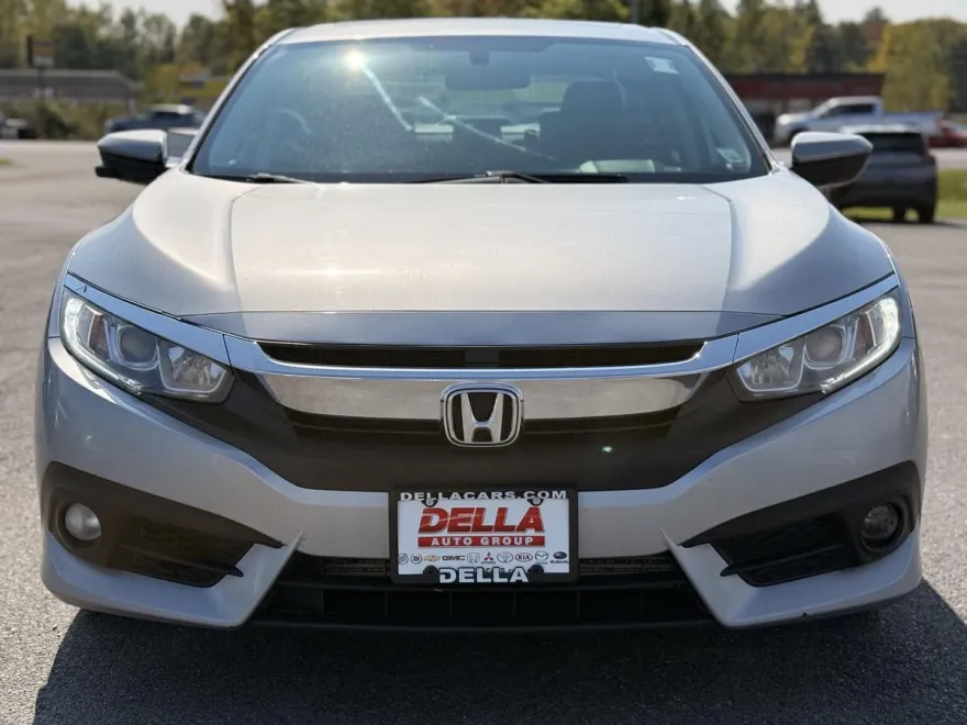 2017 Honda Civic EX-T photo 1