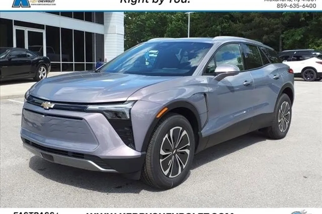2024 Chevrolet Blazer EV photo 1