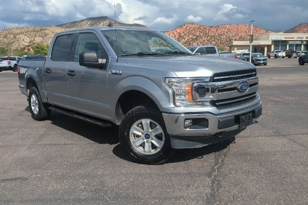 2020 Ford F-150 XLT photo 1
